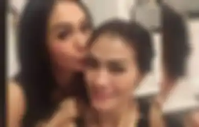 Iis Dahlia Kembali Kulik Luka Lama Yuni Shara, Bongkar Soal Perceraian dengan Henry Siahaan hingga Ungkap Rahasia Kakak Krisdayanti: Aku Merasa Berdosa!