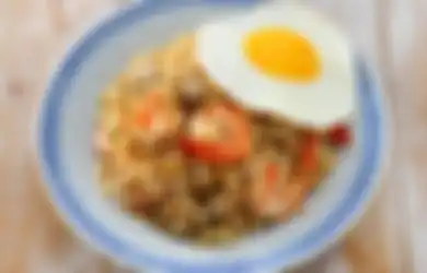Bisa Sebabkan Penyakit Mematikan, Makan Nasi Goreng dengan Dua Pelengkap Ini Malah Berbahaya Banget