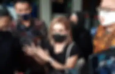 Hadiri Panggilan KPK Usai Namanya Terseret Kasus Korupsi Bansos, Cita Citata Keukeh Ogah Kembalikan Honor Manggung Pemberian Kemensos: Saya Diundang dan Nyanyi Secara Profesional