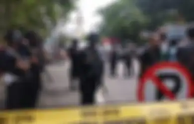 Awalnya Mau Masuk ke Dalam, Pelaku Bom Bunuh Diri Ditahan Keamanan hingga Akhirnya Meledak di Depan Gereja Katedral Makassar, Potongan Tubuh Berserakan di Lokasi!