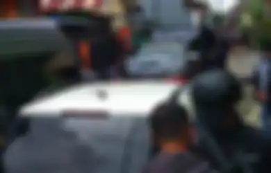 Kondisi 'Pengantin' Terduga Pelaku Bom Bunuh Diri Memprihatinkan, Mayat Pria Nempel di Motor dan Wanita Hancur Lebur, Polisi Bongkar Identitasnya!