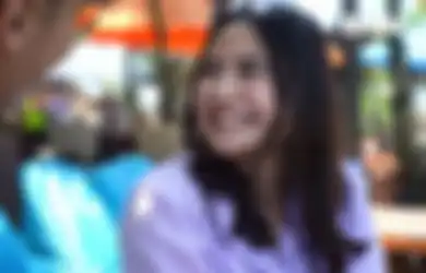 Tak Ingin Nikah Muda, Prilly Latuconsina Diam-diam Idamkan Reza Rahardian Sebagai Kekasihnya