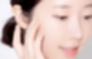 Selain Pakai Skincare, Gini 5 Cara Bikin Kulit Supaya Tetap Terhidrasi