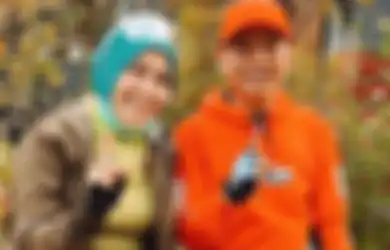 Sudah Percaya Diri hingga Sesumbar Jadikan Orang Tua Haters Ayu Ting Ting Jaminan, Umi Kalsum Justru Ciut Nyali Lakukan Hal Ini Usai Aksinya Dapat Reaksi Pedas dari Sosok Ini