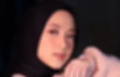 Tampil di Acara Pernikahan Teman Usai Skandal Perselingkuhan dan Kehamilan, Nissa Sabyan Bikin Netizen Gagal Fokus Komentari Perutnya: Beneran Buncit