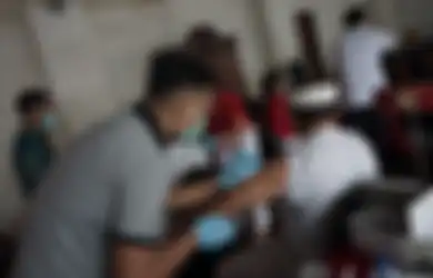 Epidemiolog Sebut Vaksin Nusantara Kemahalan: Negara Maju Nggak Ada yang Riset Seperti Itu!