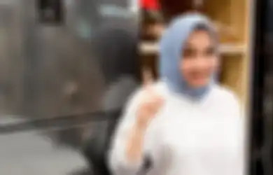 Sukses Besarkan Anak Gadisnya Jadi Wanita Sukses nan Tajir Melintir, Terungkap Begini Pola Asuh Anak Rieta Amilia pada Nagita Slavina yang Patut Jadi Inspirasi