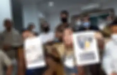 Ditanya Langsung Isu Selingkuhi Menantu Sendiri, Hotma Sitompul Marah Besar Hingga Ancam Lakukan Ini: Bams Itu Jahat!