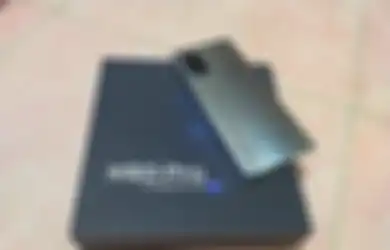 Unboxing Vivo X60 Pro, Desain Mewah Dengan Kamera Unggulan Dari Zeiss