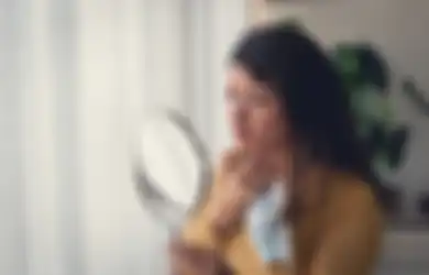 Pakai Masker Malah Jerawatan? Makanya Cegah dengan Cara Ini!