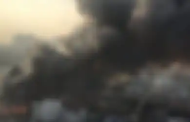 Kebakaran Besar Terjadi di Tanah Abang, Api Masih Menyala, Penyebabnya Belum Diketahui