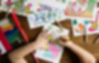 5 Tips Alihkan Perhatian Balita dari Gadget Agar Momen Lebaran Bersama Anak-anak Tidak Terganggu!