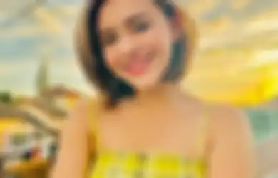 Intip Gaya Simpel Amanda Manopo Bawa Tas Hermes Seharga Ratusan Juta Rupiah!