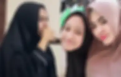 Hatinya Tak Tega Tinggalkan Anak Sambungnya Sendirian di Negara Orang, Kartika Putri Sampai Bujuk Suami: Dia Itu Segalanya Buat Aku