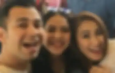 Adem Ayem Tak Pernah Komentari Perkara Kasus Perselingkuhan Ayu Ting Ting dan Raffi Ahmad, Nagita Slavina Ternyata Diam-diam Sadari Perasaan Sang Biduan Pada Suaminya
