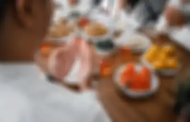 Kerap Langsung Santap Makanan Berat Saat Berbuka? Ketua Pergizi Pangan Indonesia Wanti-wanti Hal Tersebut Ternyata Berbahaya, Berikut Penjelasannya!