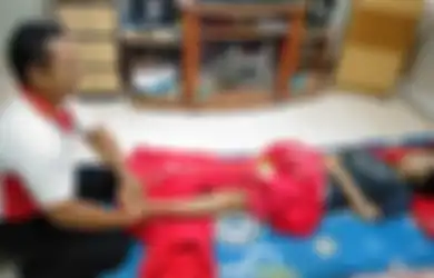 Layaknya Kisah Sleeping Beauty, Cewek Ini Terlelap Belasan Hari