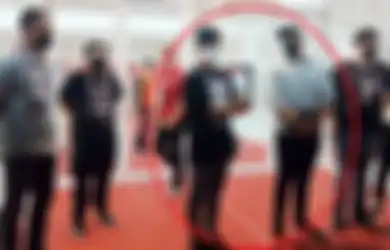 Bareng Wali Kota Gibran Rakabuming Raka, Direktur Persis Solo Kaesang Pangarep Tonton Langsung Semifinal Piala Menpora 2021, Pantau Pemain?