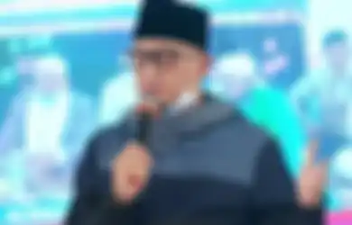 Ustaz Zacky Mirza Mendadak Ambruk saat Tutup Ceramahnya, Sang Dokter Larang Keras Suami Shinta Tanjung Lakukan Kebiasaan Ini