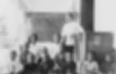 Peringatan Hari Kartini: Masa Sekolah, Remaja dan Cita-Cita serta Dukungan Kekasih