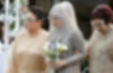 Pantas Oma Nathalie Holscher Geram Cucunya Dianggap Sampah, Hati Istri Sule Teriris Usai Baca DM Sang Suami Pada Sosok Ini: Hargai Aku Ada di Sini Sedikit Aja
