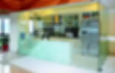 3 Fakta Positif Dapur Putih Terpisah Transparan dengan Ruang lain