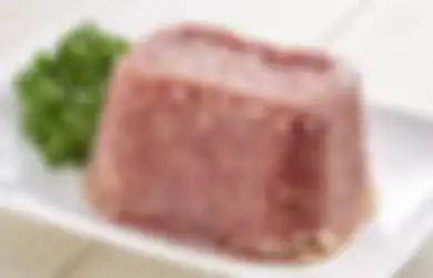 Stop Makan Daging Bisa Menyebabkan 4 Hal Ini Pada Kulit! Berani Coba?