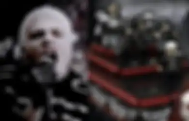 Ide Netizen Agar Panggung 'Black Parade' Dibikin Versi Lego, My Chemical Romance: Jadiin!