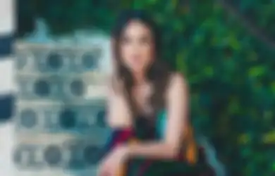 Betah Menjomblo Saat Usia Nyaris Kepala Empat, Ternyata Luna Maya Pernah Diwanti-wanti Mendiang Olga Syahputra Soal Ariel Noah, Ada Apa?