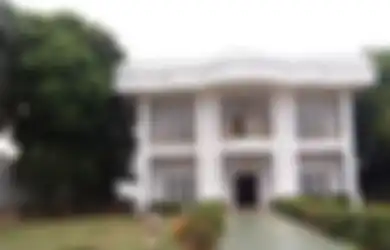 Kerap Nongol di Berbagai Sinetron Tanah Air, Ternyata Rumah Gedongan Ini Patok Harga Selangit Tiap Bulannya, Intip Interiornya yang Bak Istana Megah