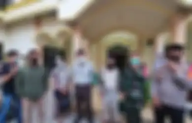 Ujung Perkara Pengurus Masjid Paksa Jamaah Lepas Masker Saat Sholat, Berakhir Damai hingga Pelaku Dijadikan Duta Prokes: Alhamdulillah, Masih Dipercaya