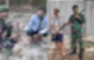 Warga Perbatasan RI-Timor Leste Ramai-ramai Serahkan Senjata Kepada TNI, Ada Apa?