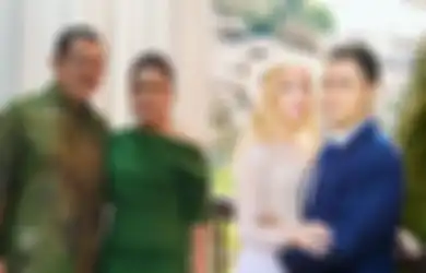 Pantas Putra Pangeran Cendana Sampai Bertekuk Lutut, Ternyata Mantu Bambang Trihatmodjo Turunan Bule, Intip Parasnya yang Ayu Saat Kenakan Kebaya Tradisional!