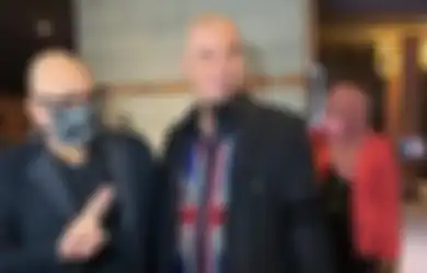 Momen Langka, Ahmad Dhani Tak Sengaja Bertemu hingga Berbincang Secara Langsung dengan Irwan Mussry, Sikap Tak Terduga Maia Estianty Jadi Sorotan!