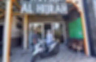 Rejeki Nomplok, Ada Tradisi Unik di Masjid Al Hijrah di Solo, Jamaah yang Paling Rajin Salat Akan Mendapatkan Sepeda Motor