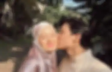 Dinda Hauw Pamer Kemesraan di Hari Raya, Sang Suami Singgung Keinginan Punya Banyak Anak, Rey: Tahun Depan Bertiga