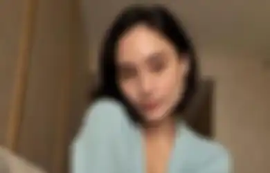 Tatjana Saphira Upload Selfie Bareface Penuh Bekas Jerawat, Sukses Menginspirasi Pejuang Jerawat!
