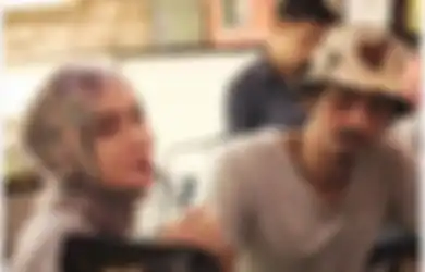 Pernah Pacari Sahabat Sang Suami, Intip Perjalanan Cinta Putri Anne dan Arya Saloka, Penampilan Lawan Main Amanda Manopo Saat Resepsi Pernikahannya Jadi Sorotan