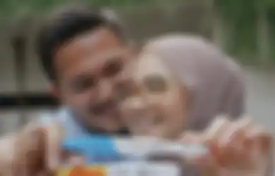 Bak Ajang Lomba antar Artis, Kesha Ratuliu Pamer Testpack Garis Dua Tepat di Hari Lebaran: Hadiah Idul Fitri Terindah dalam Hidup Aku