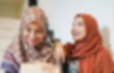Beda 180 Derajat dengan Sang Kakak yang Punya Rumah Mewah Bagai Gedung Putih, Shireen Sungkar Ketawa Ngakak Saat Dikabari ART Kediamannya Roboh dan Bocor Dimana-mana: Allahu Akbar!