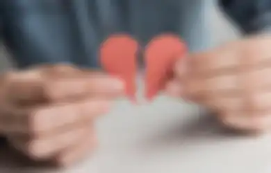 Tak Hanya Soal Percintaan, Perilaku Ghosting Juga Bisa Terjadi di Semua Sisi Kehidupan