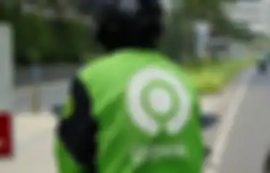 Cara Kurir GoJek Bawa Kabur Laptop MacBook Senilai Rp 64 Juta Pesanan Dari Tokopedia