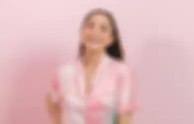 Nagita Slavina Hamil Masih Kuat Jalankan Bisnis Hijab Seorang Diri, Raffi Ahmad Puji Sikap Mandiri Sang Istri: Kamu Tuh Duitnya Banyak Ya Sayang, Makanya Jarang Minta