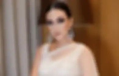 Demam Drakor Start Up, Luna Maya Bela-belain Beli Kerja Canggih Seperti Milik Nam Do San