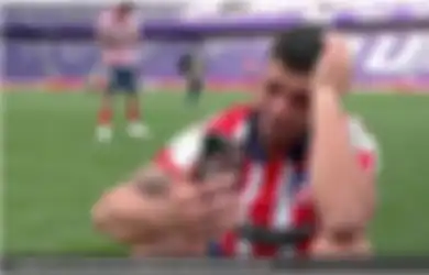 Luis Suarez Menangis di Lapangan Hijau, Kangen Orang Rumah dan Haru Akan Prestasinya di Atletico Madrid