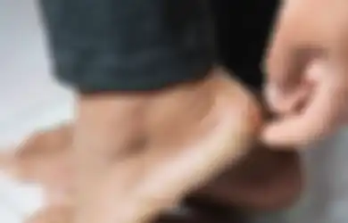 Ya Ampun Seumur Hidup Baru Tahu, Kaki Pecah-pecah Ternyata Bisa Lenyap Cuma Modal Bahan Serbaguna Ini, Gak Perlu Lagi Beli Krim Mahal-mahal
