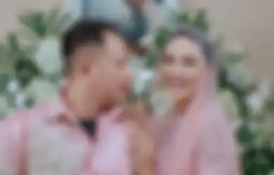 Masih Hitungan Bulan Menikah, Kalina Ocktaranny Galau di Media Sosial, Istri Vicky Prasetyo Isyaratkan Rumah Tangganya Bermasalah?