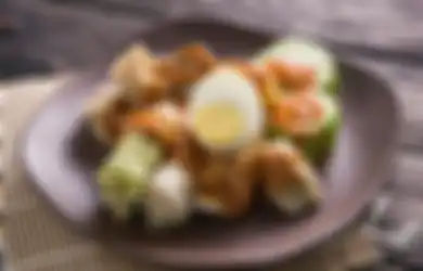 Jadi Jajanan Favorit Banyak Orang, Kenali Ciri-ciri Siomay Tidak Sehat, Peadagang Nakal Suka Tambahkan 2 Bahan Ini!