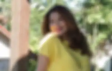 Padahal Cuman Pakai Baju Renang, Tamara Bleszynski Mendadak Naik Pitam saat Orang Tuanya Terseret dalam Komentar Nyinyir Netizen: Perlu Kita Selesaikan Secara Hukum