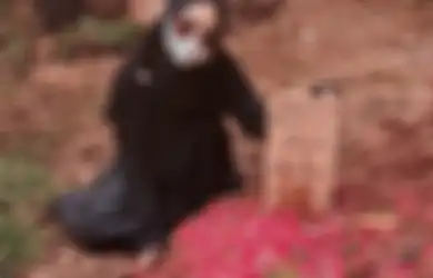 Oki Setiana Dewi Ungkap Kronologi Meninggalnya Sang Ayahanda, Sebut Saat Malam Masih Baik-baik Saja Nikmati Makan Malam Bersama, Kakak Ria Ricis: Pagi Hari, Papa Sudah Dingin...